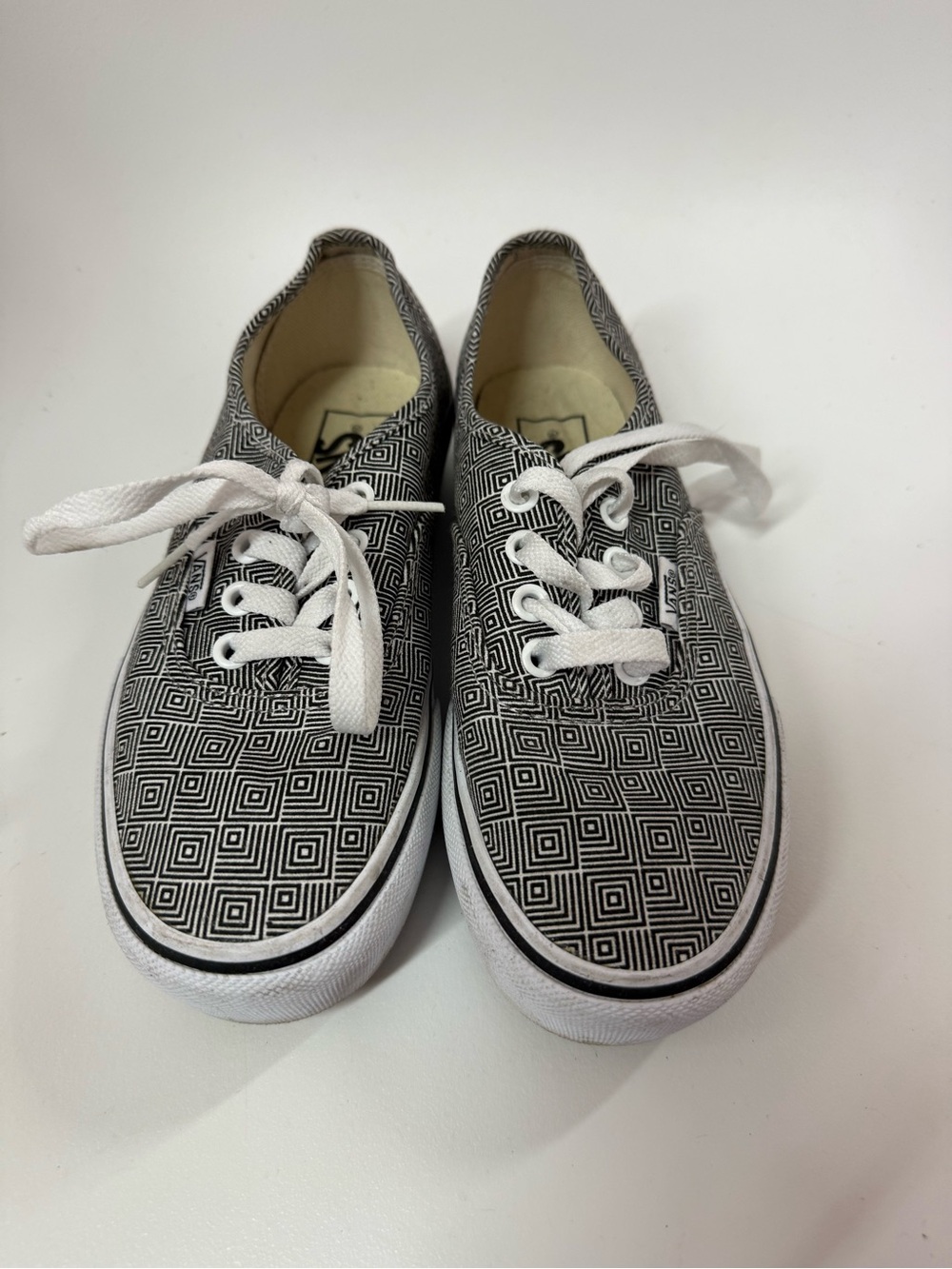 Vans Era 59 black & white geometric pattern sneakers #skateboarding #retro